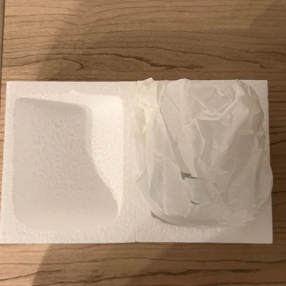 Anthropologie Icon Juice Glass Horseshoe - Picture 8 of 9